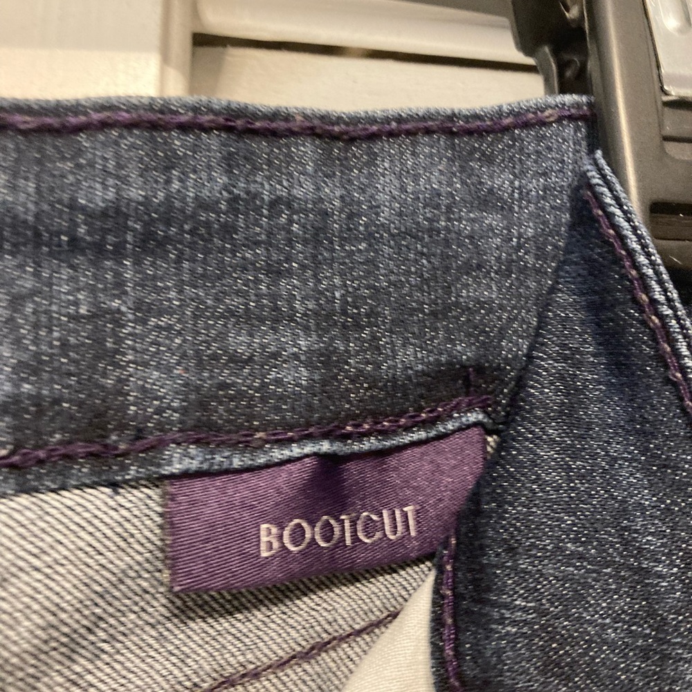 NYDJ Woman’s Bootcut Blue Denim Studded Pocket Jeans Size 10 - Picture 10 of 12